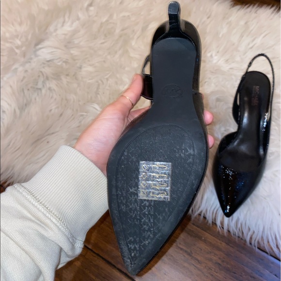 MICHAEL KORS Black stiletto pumps - Picture 3 of 3